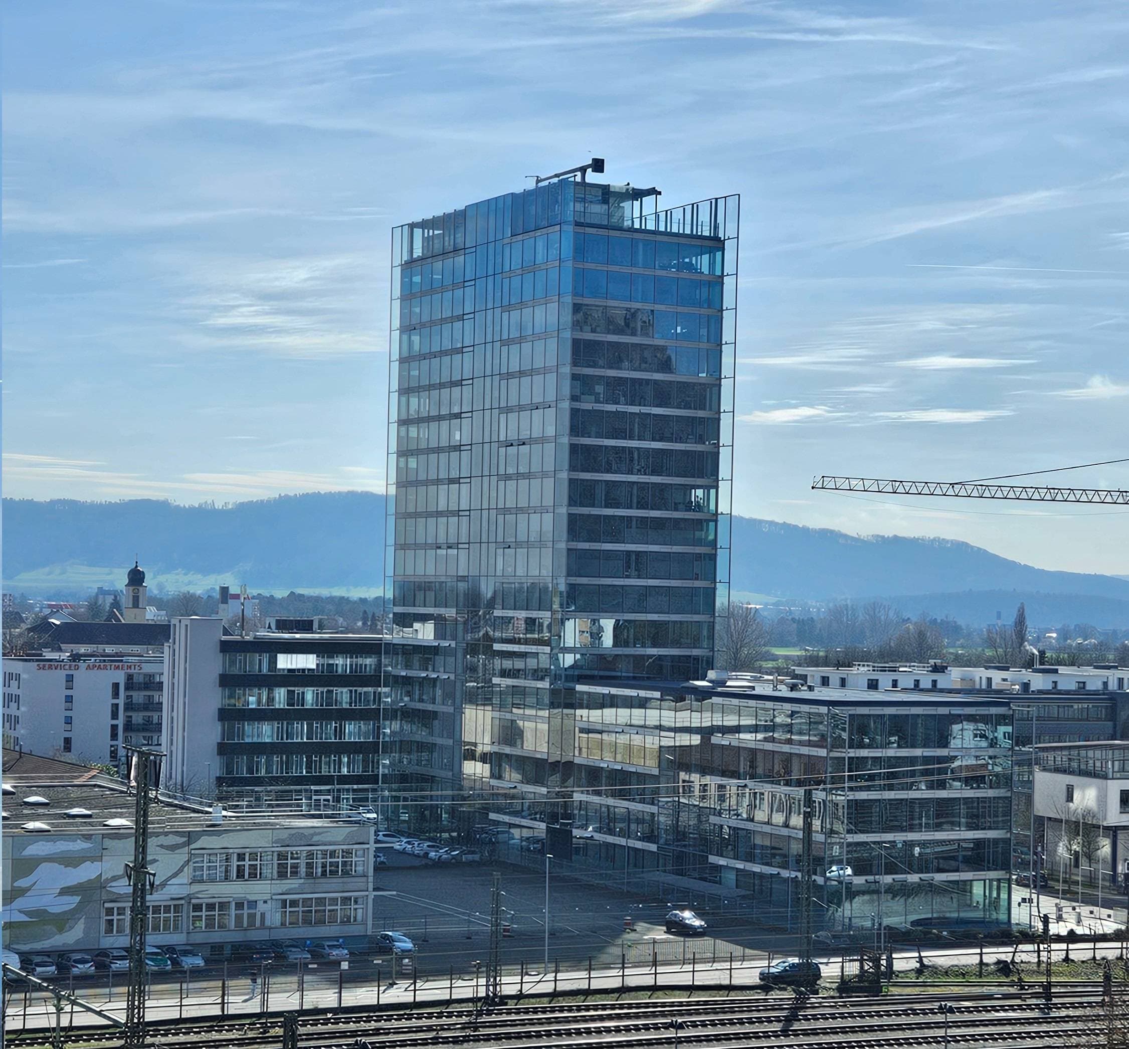 Der Hegau Tower in Singen, Sitz der NMS